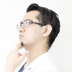 大坂 貴史