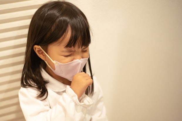 子どもの鼻水やせきが止まらない原因とは？
