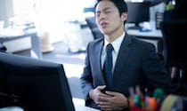 『ストレス』と「胃腸炎」の結びつきをご存じですか？ どんな人が注意すべき？【医師解説】