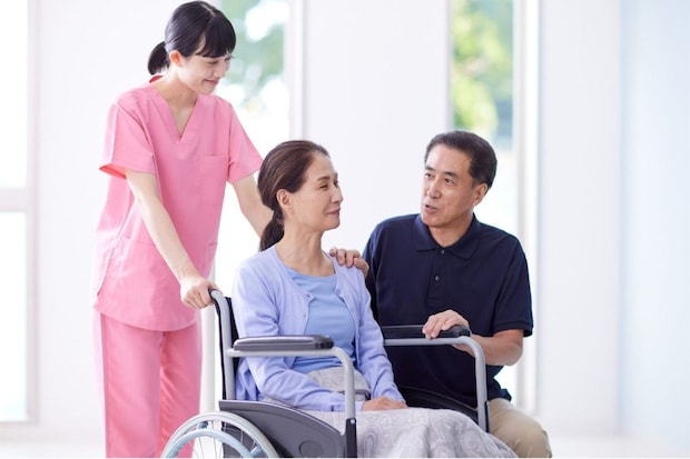 老健から特養に移ることはできる？知っておきたい流れや注意点を詳しく解説