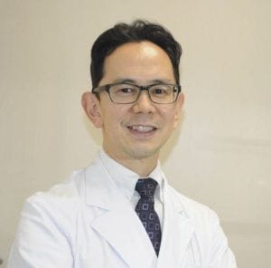 柳 靖雄