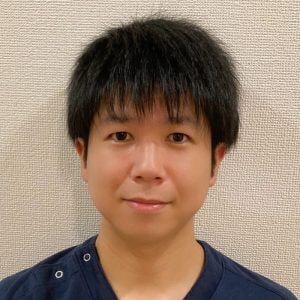 山内 昴也