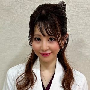 中嶋 麻優子