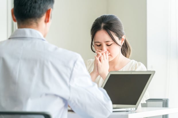 早期肺がんでは、病期や検査結果によって手術のみで経過を見る場合もある