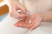 【闘病】「私が病気なわけない」 胃痛を放置した結果、大腸や小腸が変形する『腸の難病』に