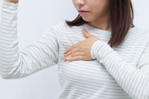【闘病】胸ではなく”鎖骨の下”に違和感… 検査を重ねて見つけた『乳がん』