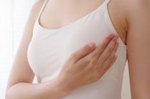 【闘病】37歳『乳がん』全摘出の悲痛。5年続くホルモン治療への不安と職場の無理解