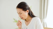 「2週間以上続く咳」の原因をご存じですか？ コロナ・風邪以外に潜む病気を医師が解説