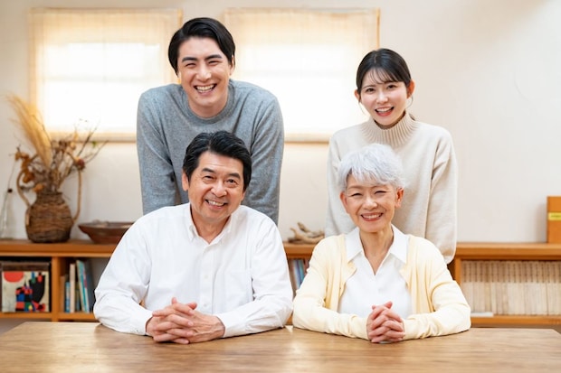 笑顔の親子