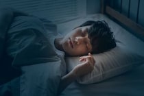 「成人は6時間以上」厚労省が睡眠ガイド作成、日本人の睡眠時間は33カ国で最低
