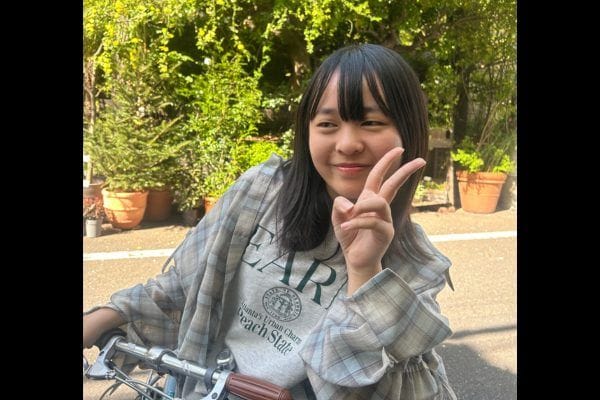 「1型糖尿病は私の一部」——インスタで繋がる仲間たちへ、12歳から届けるエール