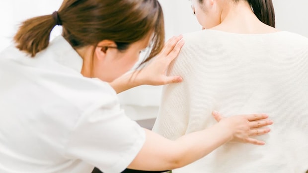 気のせいだと思っていた背中の違和感の正体