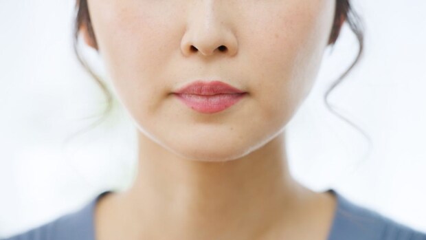 歯列矯正で顔の歪みはどこまで改善できる？ 効果と限界の実際