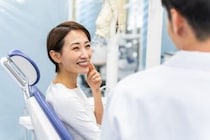 歯列矯正の変化はいつから？経過の目安と注意点を解説