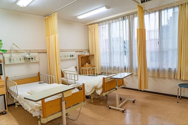 医療療養病棟とは？対象になる方や費用、介護医療院との違いを解説