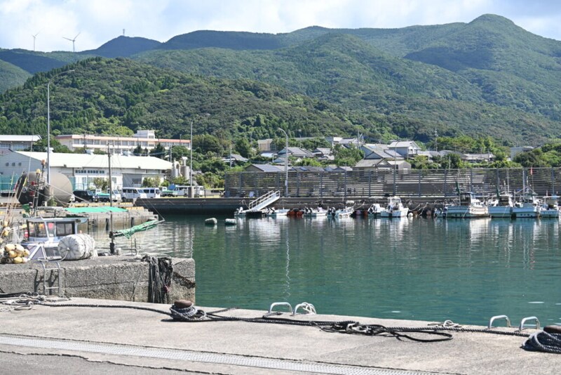 家から出るとすぐに海が広がる立地