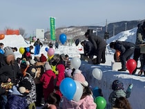 マイナス26.6度の極寒を溶かす熱気！「やまべゆきんこまつり」で響いた子どもたちの笑い声