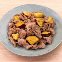 ごはんのおかずにぴったり！豚肉とさつまいものポン酢しょうゆ炒め
