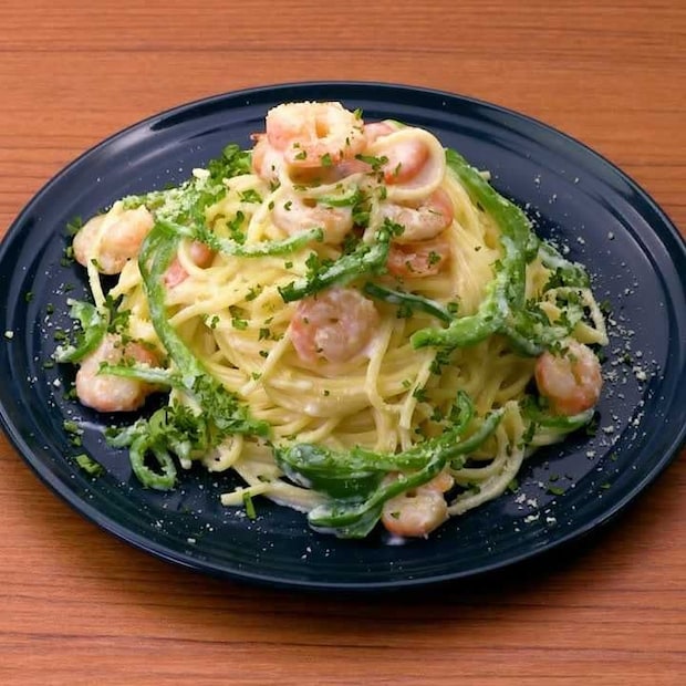 優しい味わい♪エビとピーマンのクリームパスタ