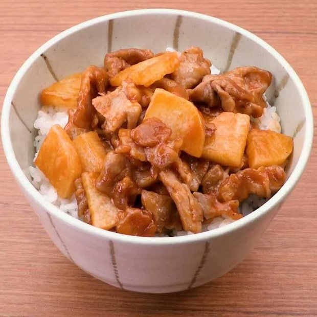 ご飯がすすむ！豚肉と長芋のケチャップ丼