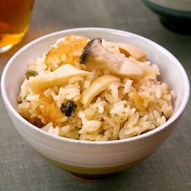 エリンギの食感がポイント♪松茸のお吸い物炊き込みご飯