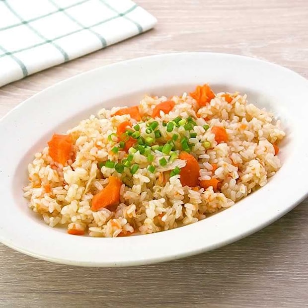 炊飯器で簡単！にんじんとツナの和風ピラフ