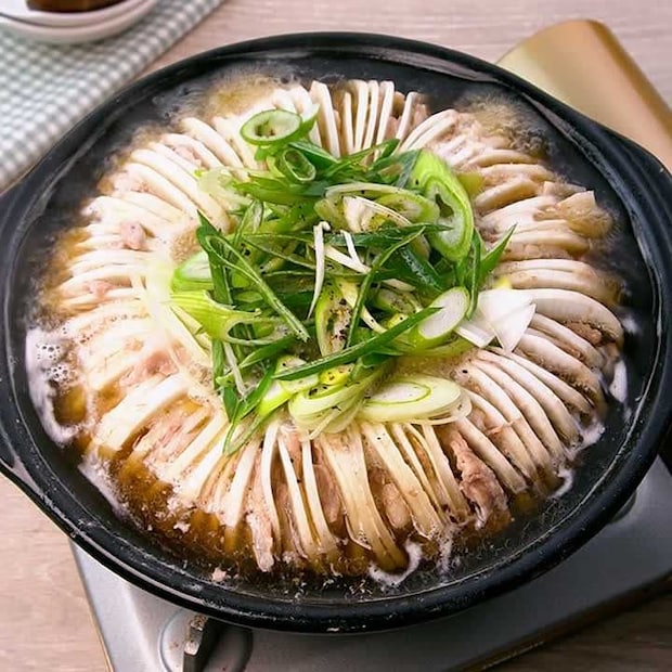 大根1本たっぷり使う！豚バラと大根のミルフィーユ鍋