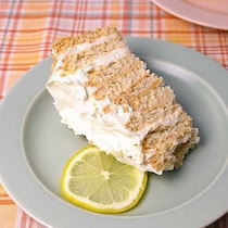 材料2つで作れる！ヨーグルトでチーズケーキ風