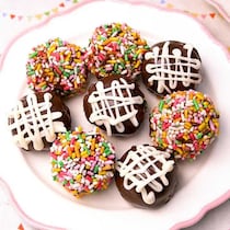 少しのチョコで作れる♪デコトリュフ風チョコ