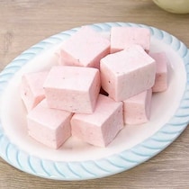 ふわふわ感がたまらない♪いちごジャムの生マシュマロ