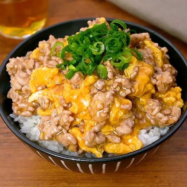 ふわとろ感がたまらない♪ひき肉たまご丼