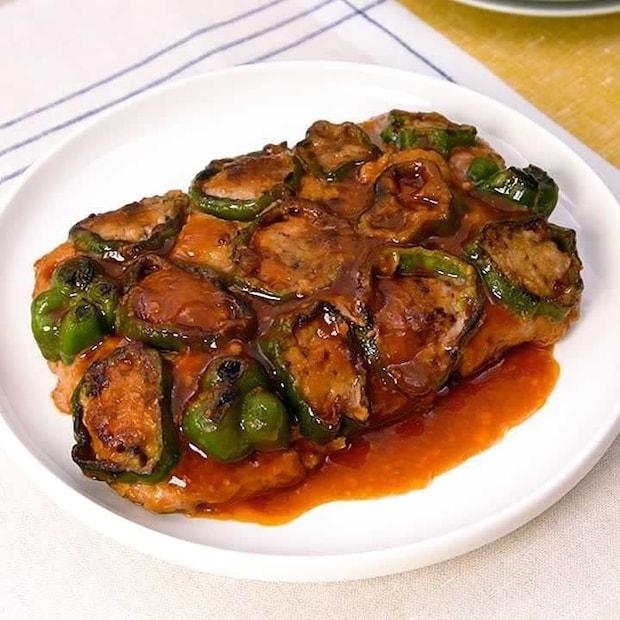 肉感が味わえる♪パックのままピーマンの肉詰めない