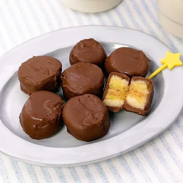 お家で手作り♪一口バナナチョコアイス