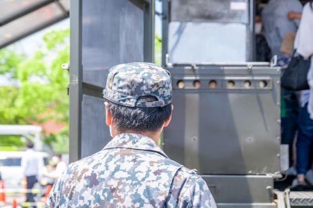 自衛隊は年金をいくらもらえる？制度や注意点、計算方法を解説