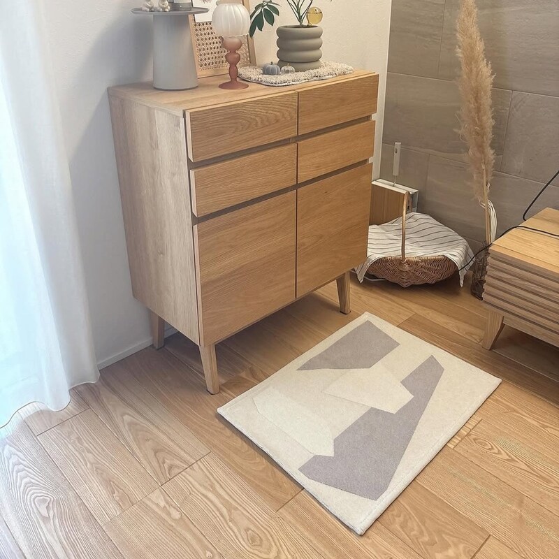 まるでアートポスターみたいなデザインラグ『インスタグラマーさんが選んだ柄はコレ!』発表会