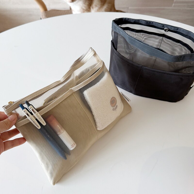 ポケット少なめバッグの救世主！ごちゃつく小物がまとまる『メッシュバッグインバッグ』のスタッフ愛用レポ