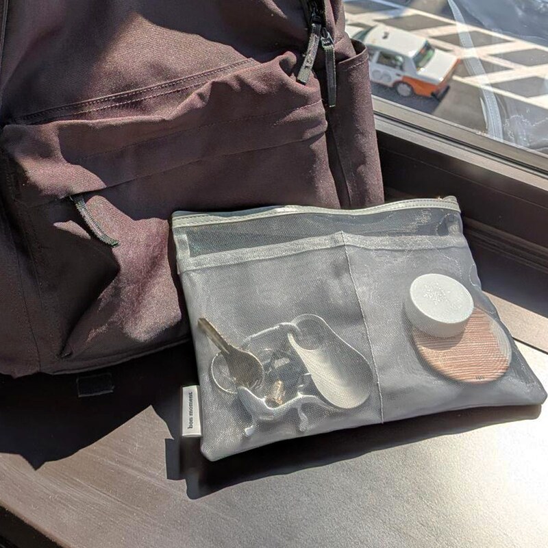 ポケット少なめバッグの救世主！ごちゃつく小物がまとまる『メッシュバッグインバッグ』のスタッフ愛用レポ