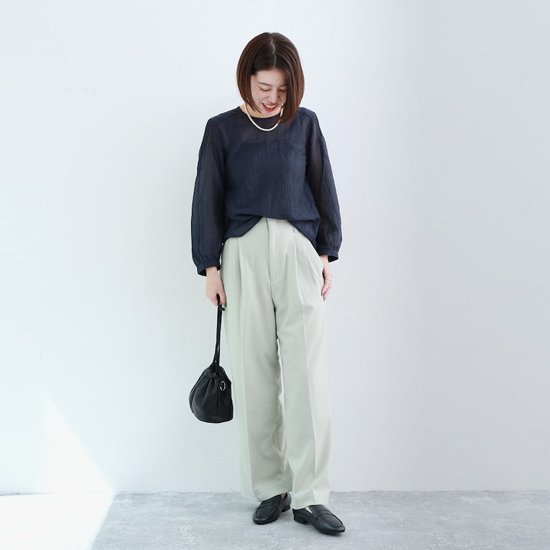 “ワイドパンツ愛好家”さん集まれ~!秋冬のスタートダッシュを飾る「すらりと美脚ぬくもりパンツ」。スタッフ3名の正直レポ