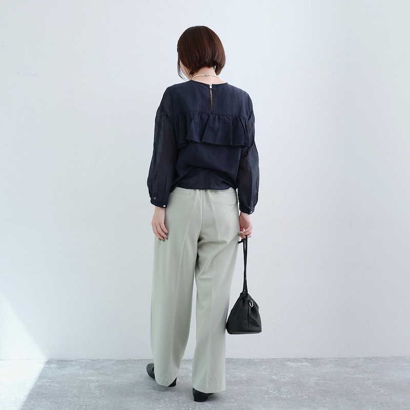 “ワイドパンツ愛好家”さん集まれ~!秋冬のスタートダッシュを飾る「すらりと美脚ぬくもりパンツ」。スタッフ3名の正直レポ