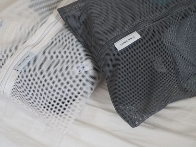 面倒な後片付けが一手間減る！「洗濯ネットになる衣類ポーチ」で旅行後の荷ほどきが快適に