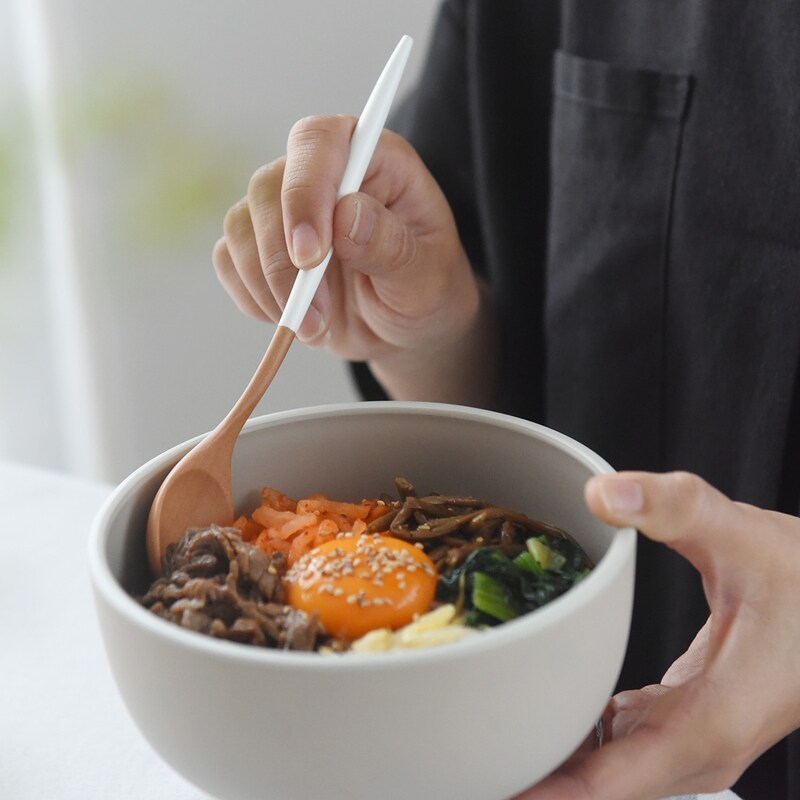 食欲の秋にスプーン大特集！「選びたいのは天然木？陶器？」担当バイヤーに聞いてみた【全4種類】の使い心地