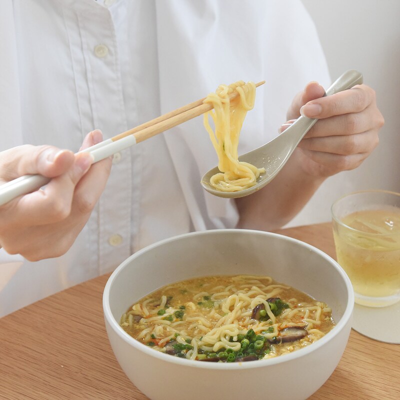 食欲の秋にスプーン大特集！「選びたいのは天然木？陶器？」担当バイヤーに聞いてみた【全4種類】の使い心地