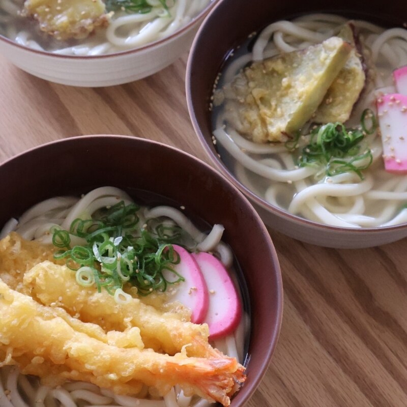 ワンオペ休日のお昼ご飯にも。軽くて割れにくい木目調どんぶり＆汁椀がちょうどいい話【インスタグラマーさんのもの選び】