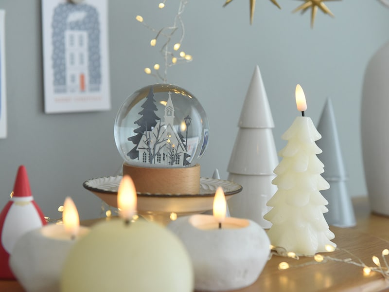 クリスマスが待ち遠しい！ちょこっと飾って季節を感じるクリスマスインテリア特集