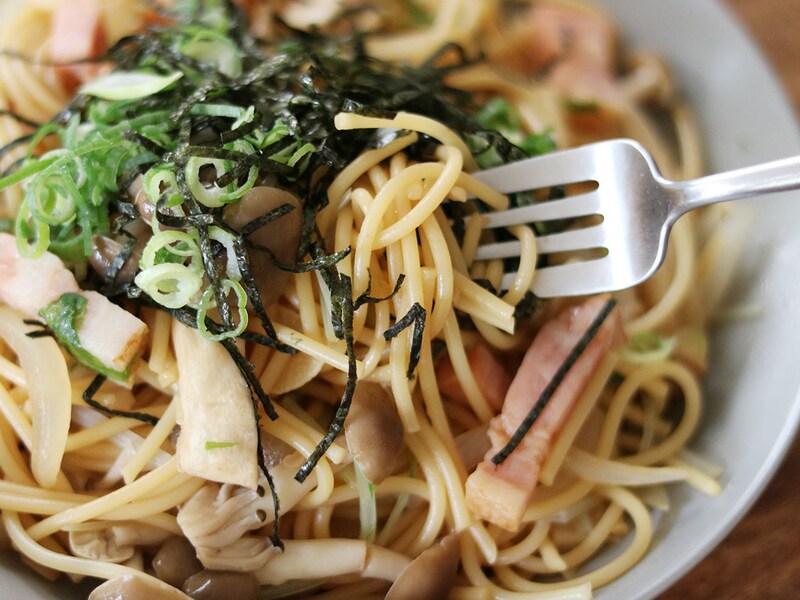 温野菜だけじゃない!焼きそば・パスタからチャプチェまで。蒸し器で簡単「絶品麺」レシピをご紹介