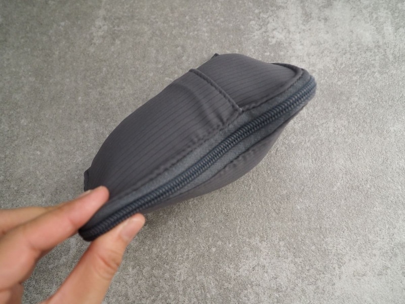 探しやすい手帳型で、小物迷子が解決！「旅上手になれる手帳型ミニポーチ」が、日常使いにもぴったりだった話