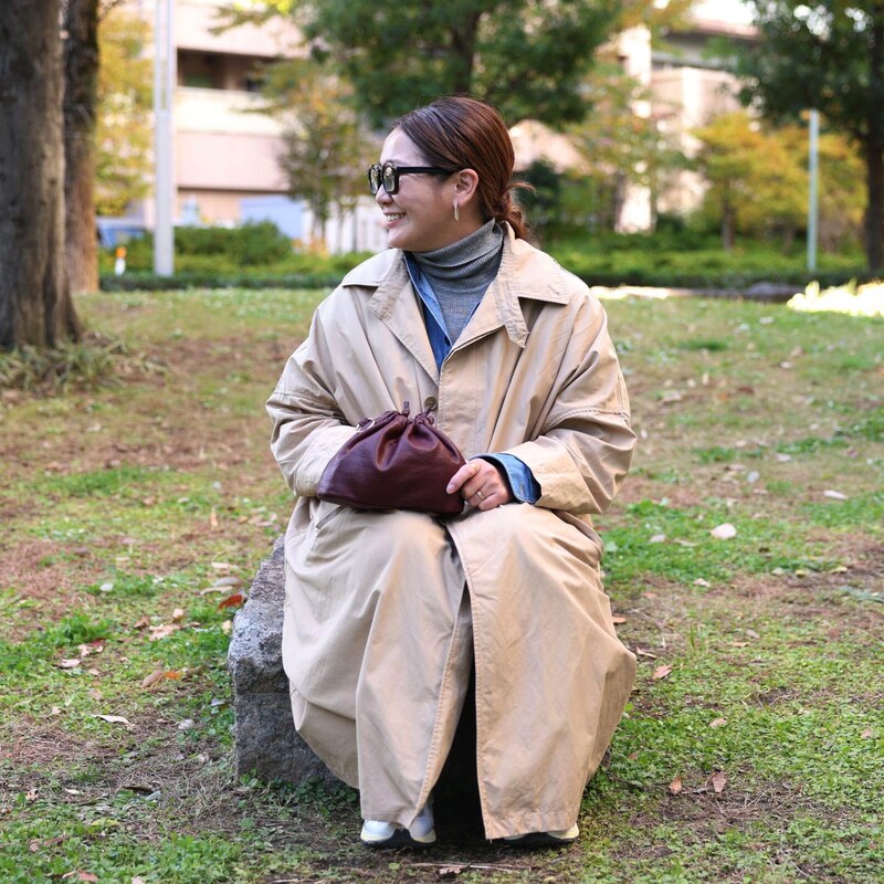 このくたっと感がたまらない。注目度ナンバーワンの『巾着ミニバッグ』スタッフ3名の愛用レポ