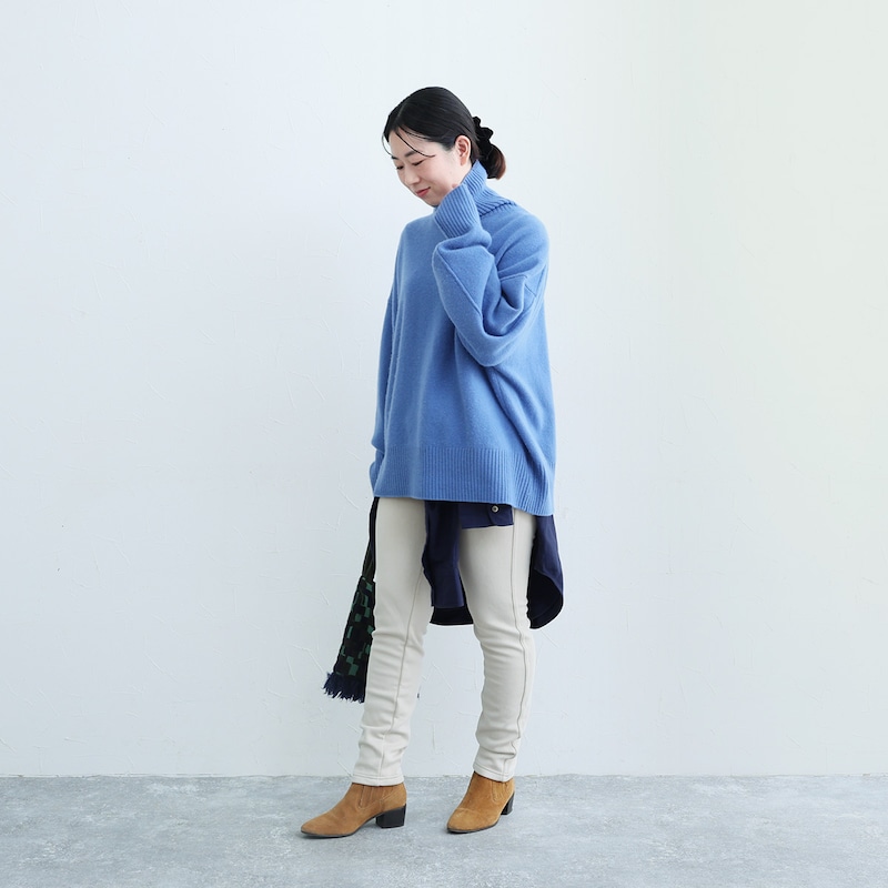 あったかパンツの最高峰はコレ！年末年始もぬくぬく過ごせる「裏ベロアver.」をスタッフが試着