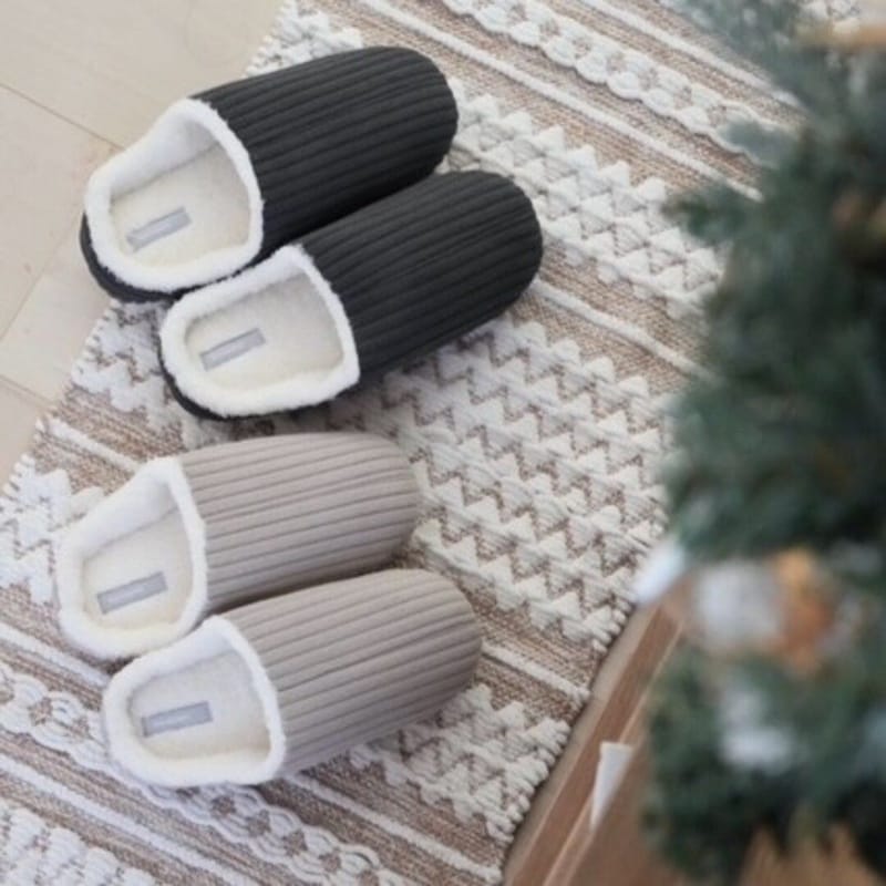 「すっきり」or「ふわモコ」今年も選べるあったかスリッパ。インスタグラマーさんはこれを選びました！