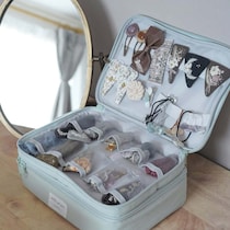 すっきり収納＆毎朝ワクワク！宝石箱みたいな「ヘアアクセ収納」のある暮らし【インスタグラマーさんのもの選び】